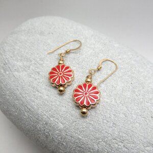 Enamel Daisy flower earrings